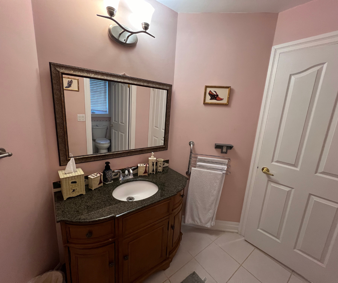Elegant bathroom with granite vanity